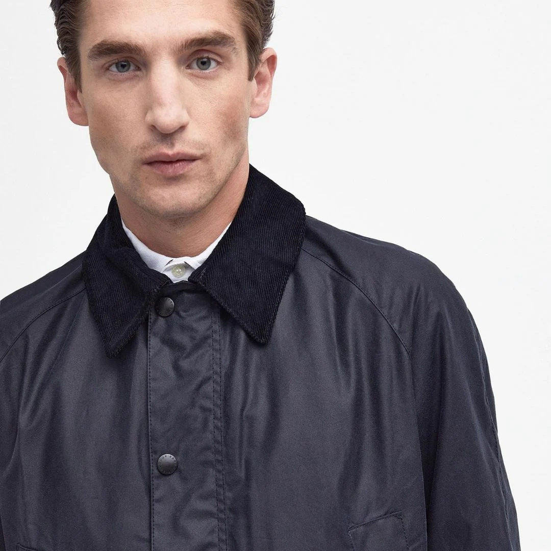 Barbour Men's Ashby Waxed Jacket in Navy - Image 5