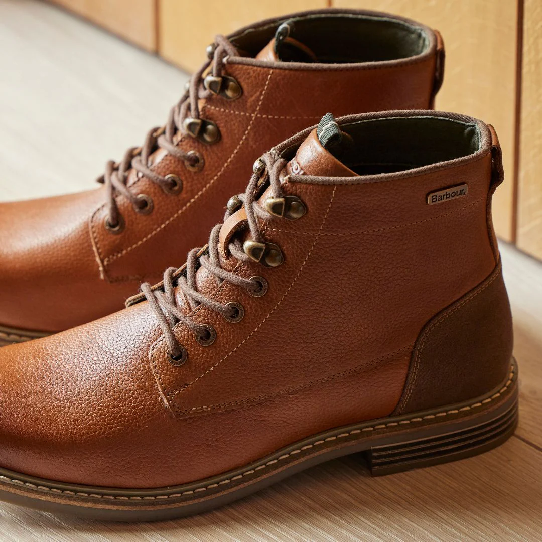 Barbour Men's Deckham Boots in Cedar - Image 7