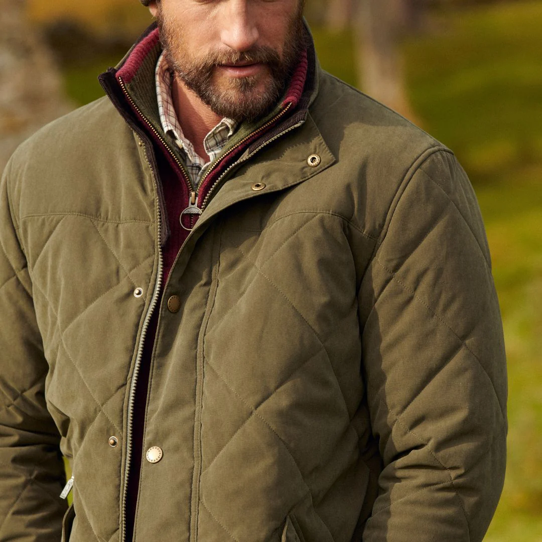 Barbour Men's Elter Quilted Jacket in Olive - Image 3