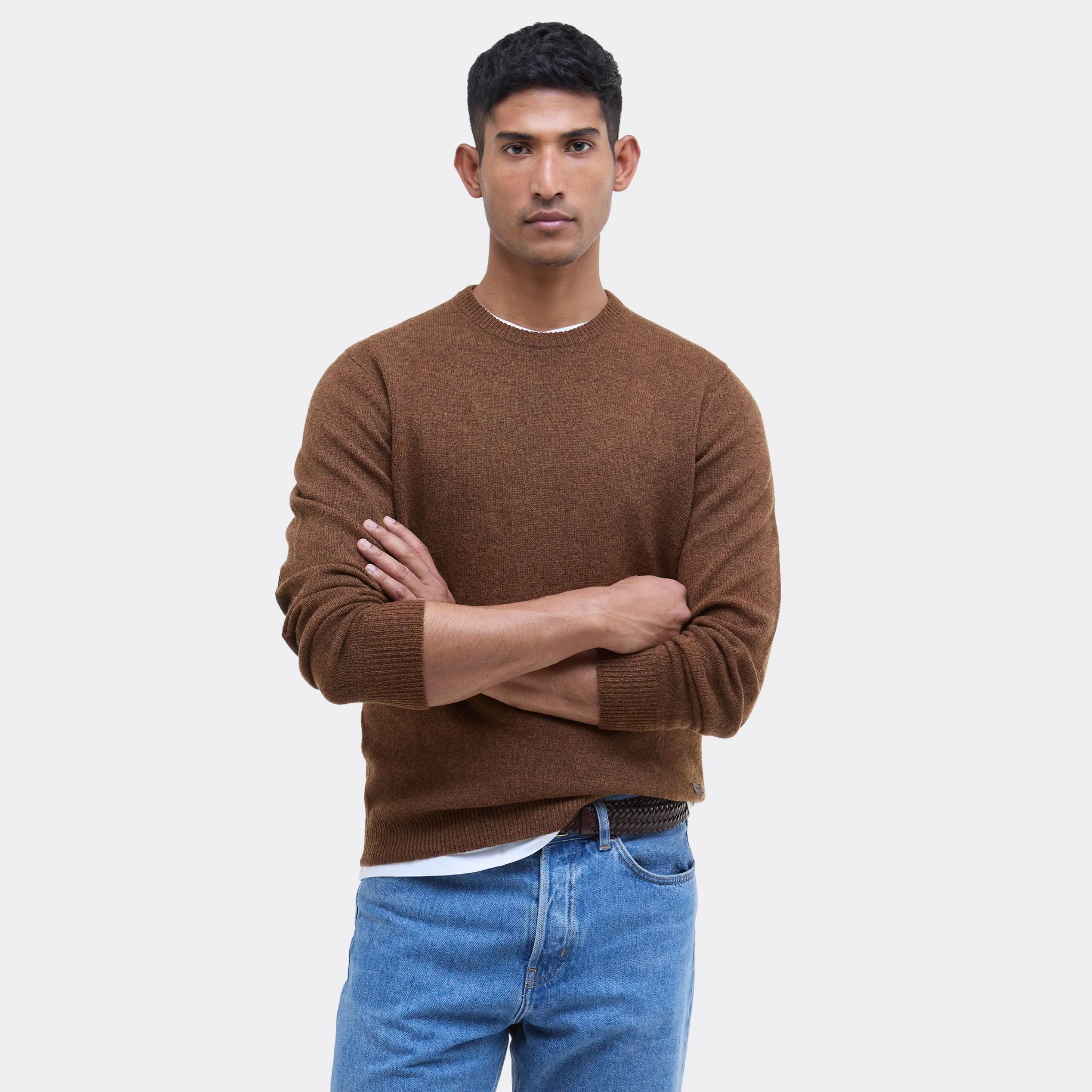 Barbour Men's Essential Crew Neck Jumper in Bracken - Image 5
