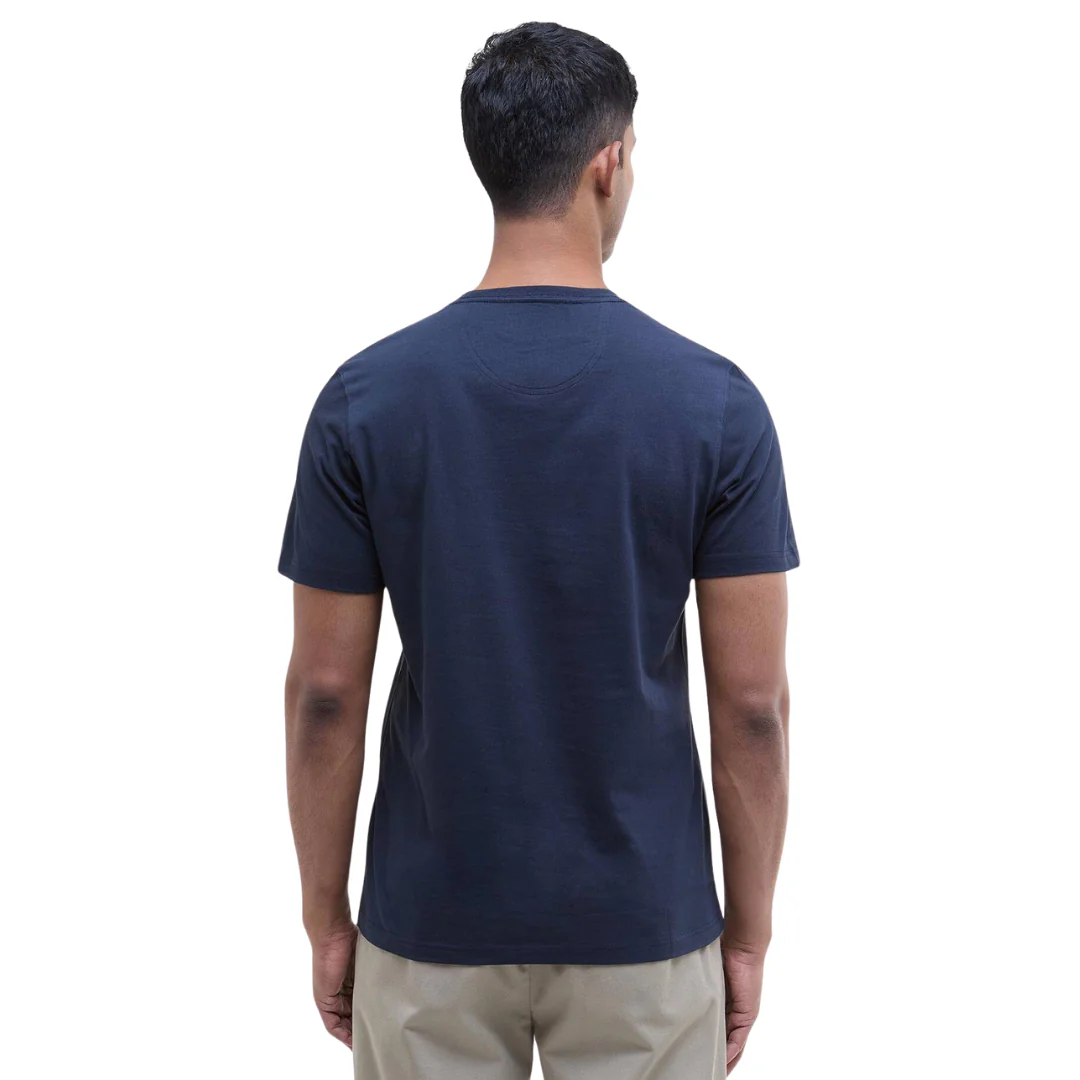 Barbour Men's Essential Sports T-Shirt in Classic Navy - Image 4