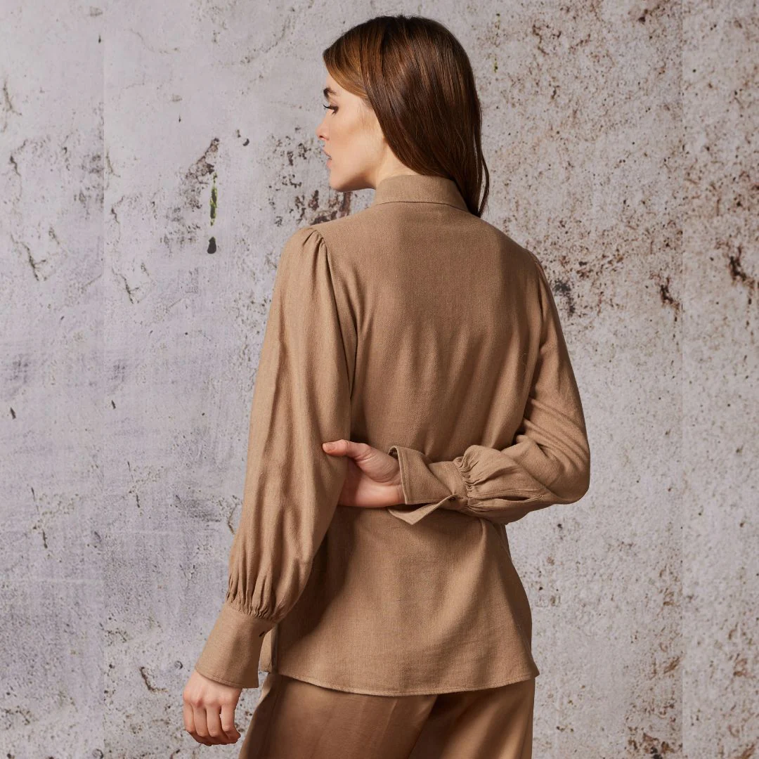 Diega Women's Clora Shirt in Camel - Image 2