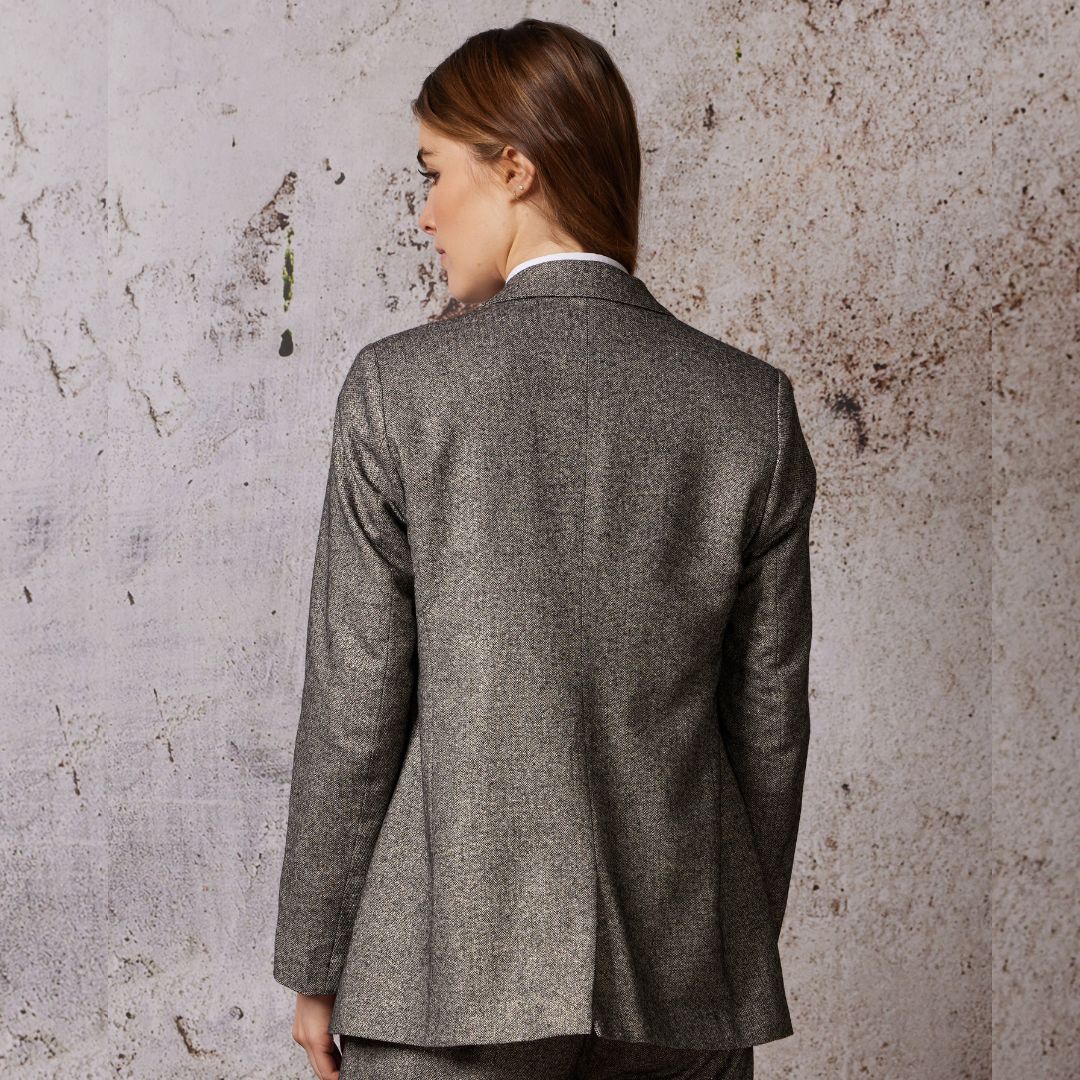 Diega Women's Vepo Jacket in Grey - Image 2