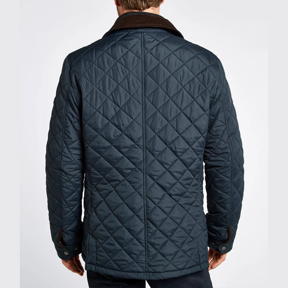 Dubarry Men's Mountusher Quilted Jacket in Navy - Image 4