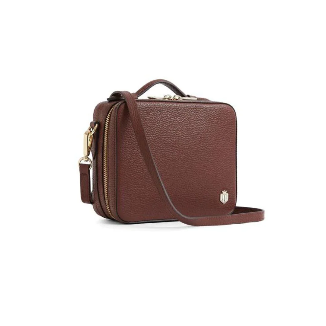 Fairfax & Favor Buckingham Crossbody Leather Bag in Burgundy - Image 2
