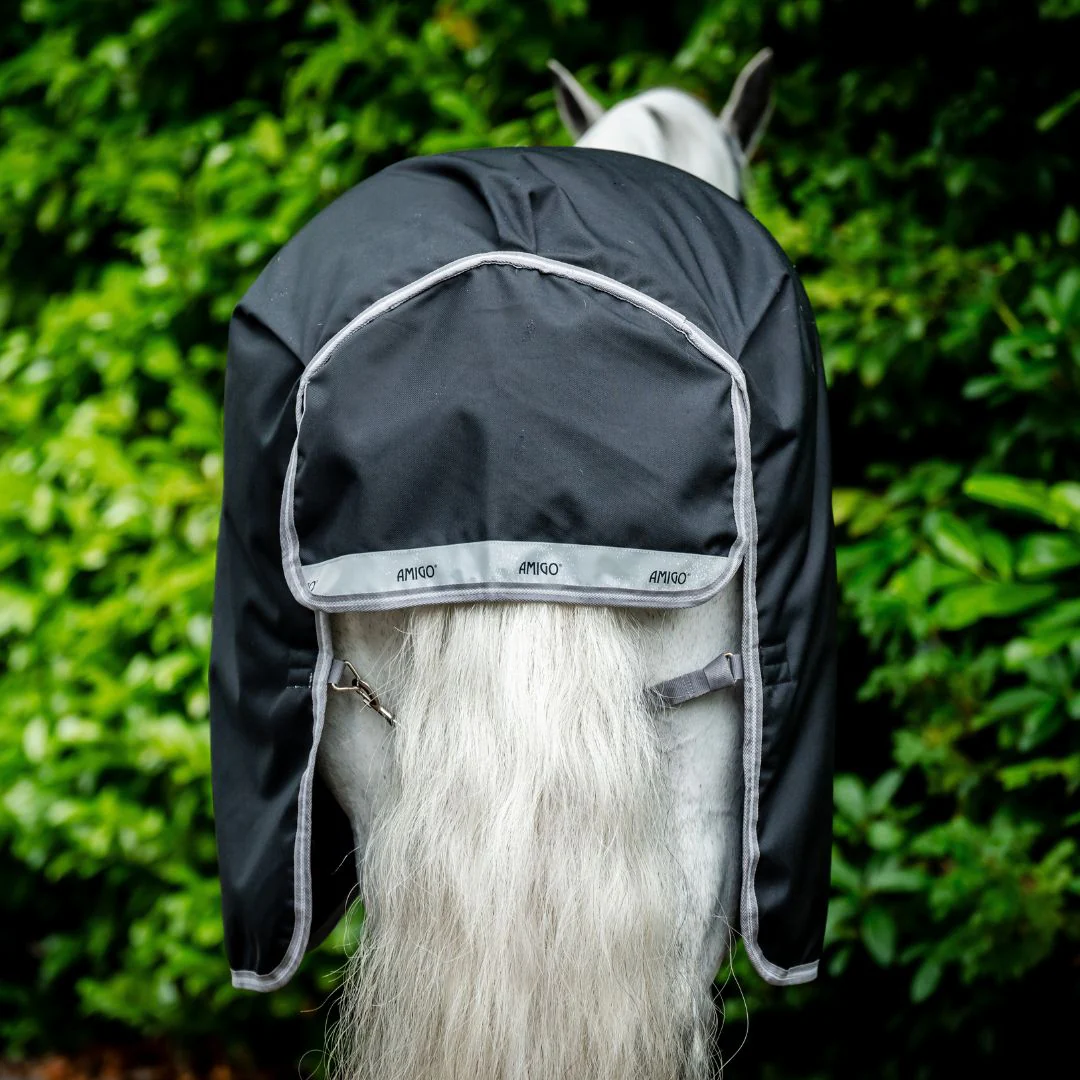 Horseware Amigo Bravo 12 Plus Light Turnout Rug in Black & Titanium (100g) - Image 6
