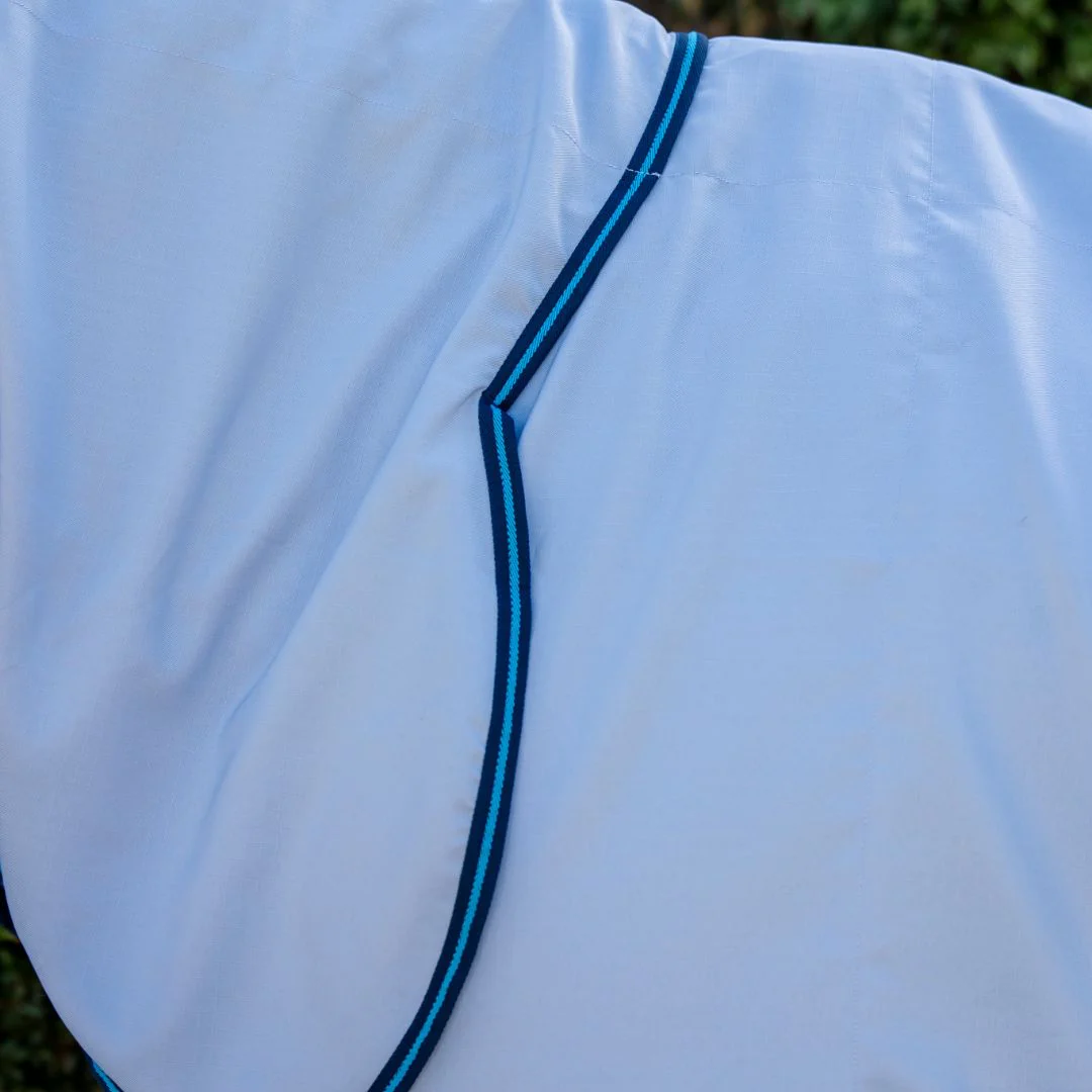 Horseware Amigo Ripstop Hoody Rug in Azure Blue, Navy & Electric Blue - Image 8