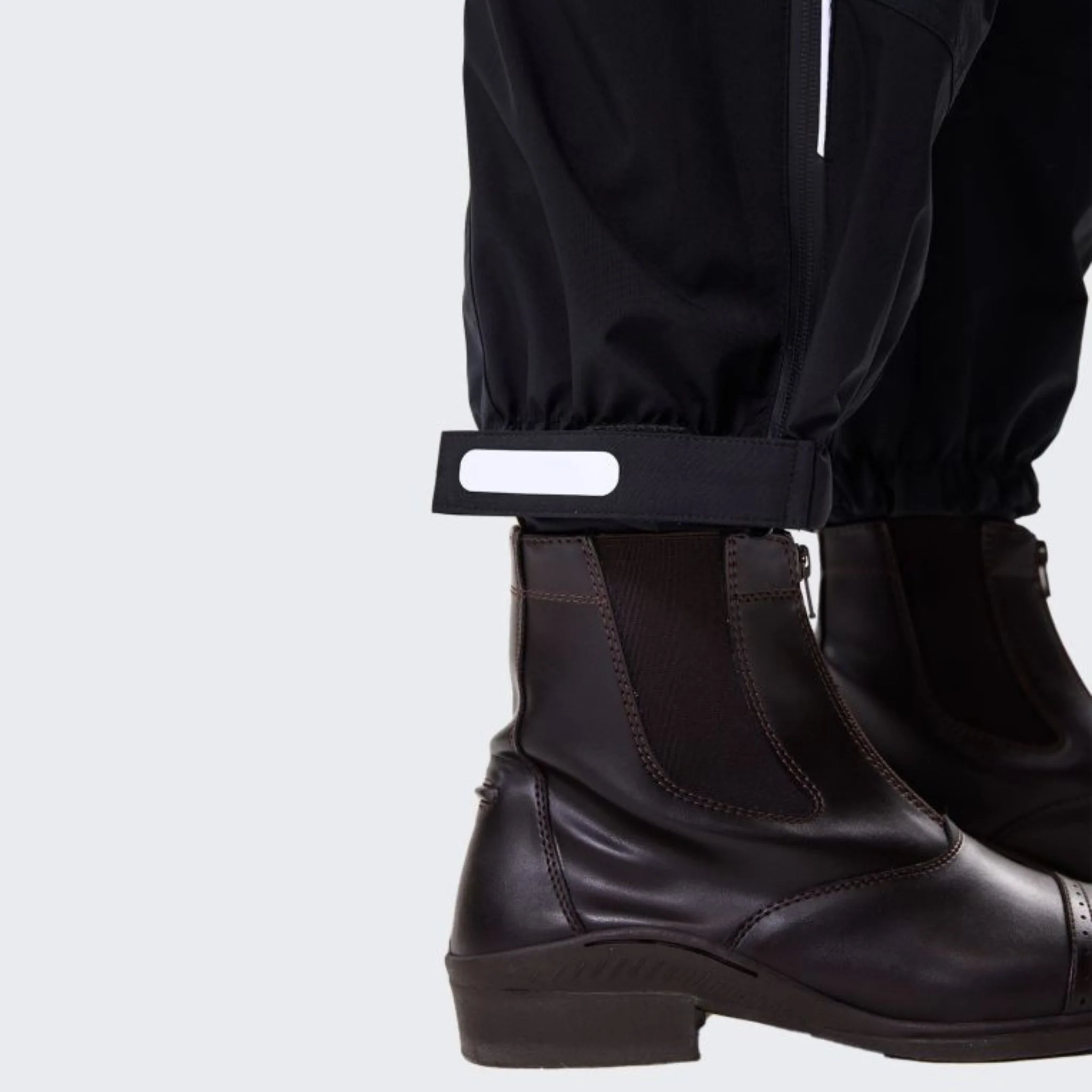 Horseware Unisex HWH20 Trousers in Core Black - Image 6