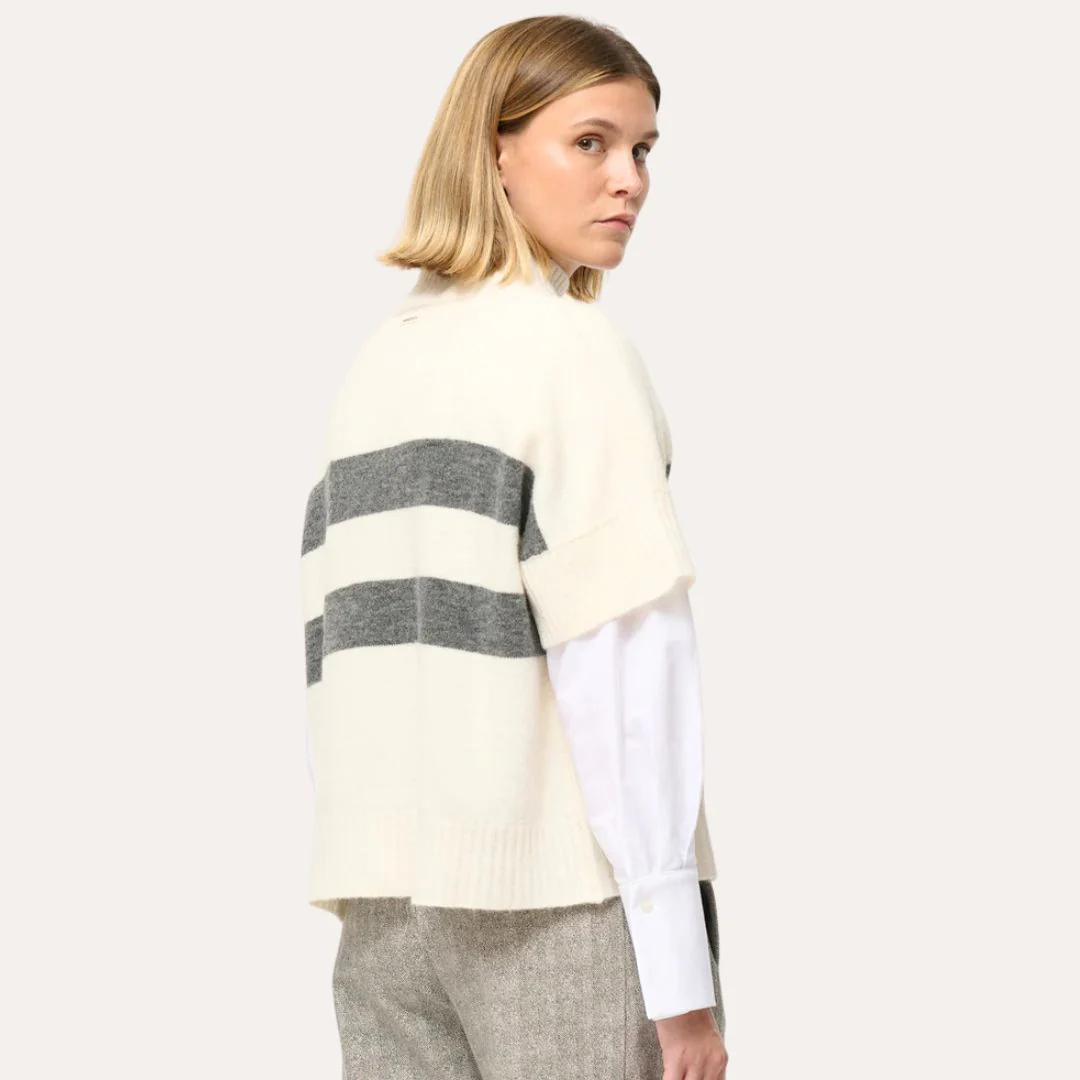 Humility Women's Short-Sleeved Jumper in White with Wide Stripes - Image 2