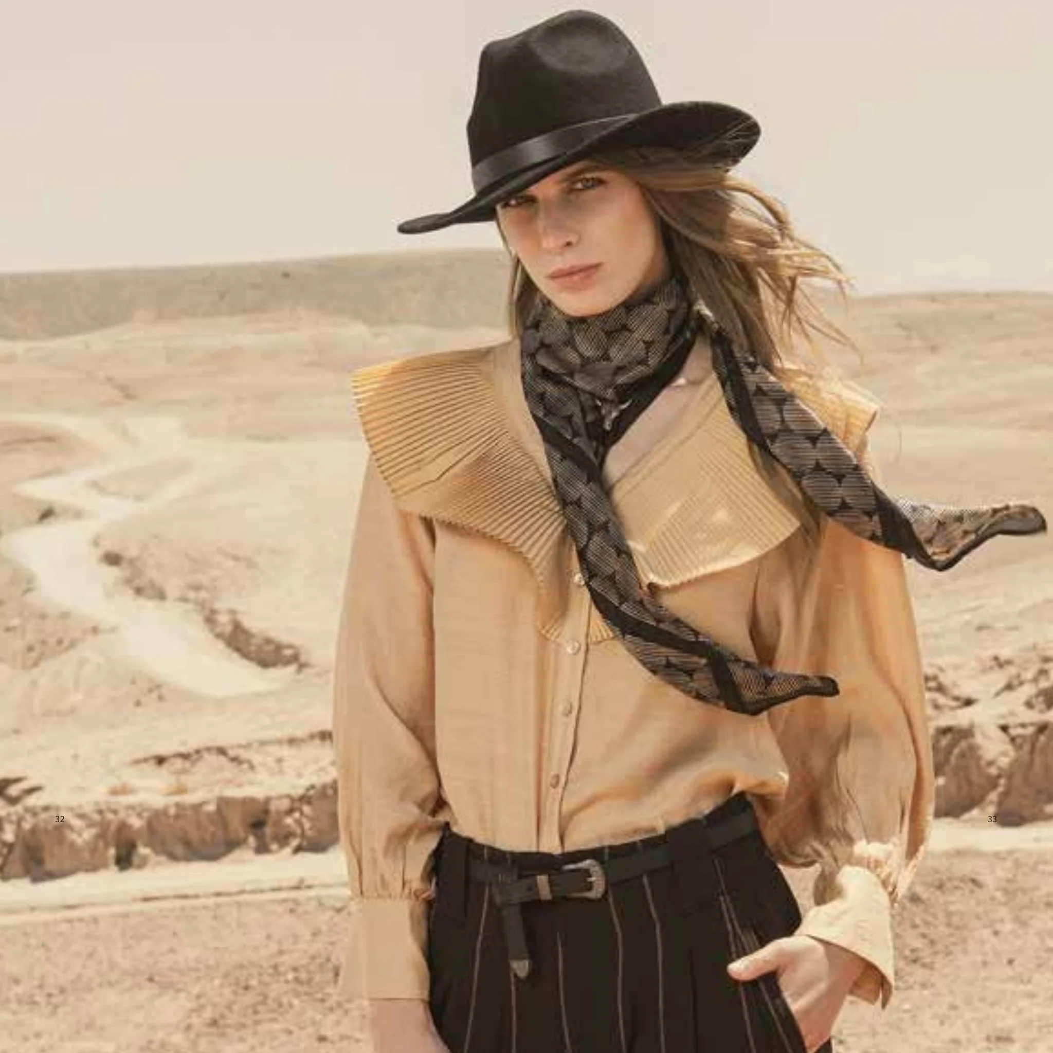 Surkana Sofe Fedora Hat in Black - Image 2