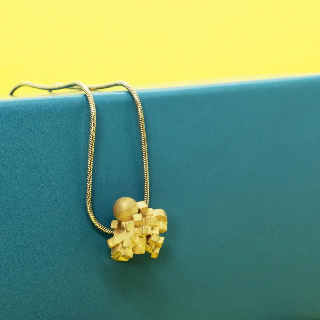 Vanessa Ree Cluster Pendant in Gold - Image 2