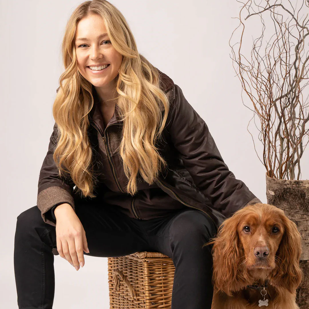 Welligogs Women's Burghley Wax Jacket in Herringbone - Image 10
