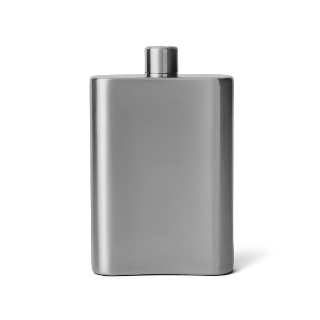 YETI Flask in Stainless Steel - Image 3