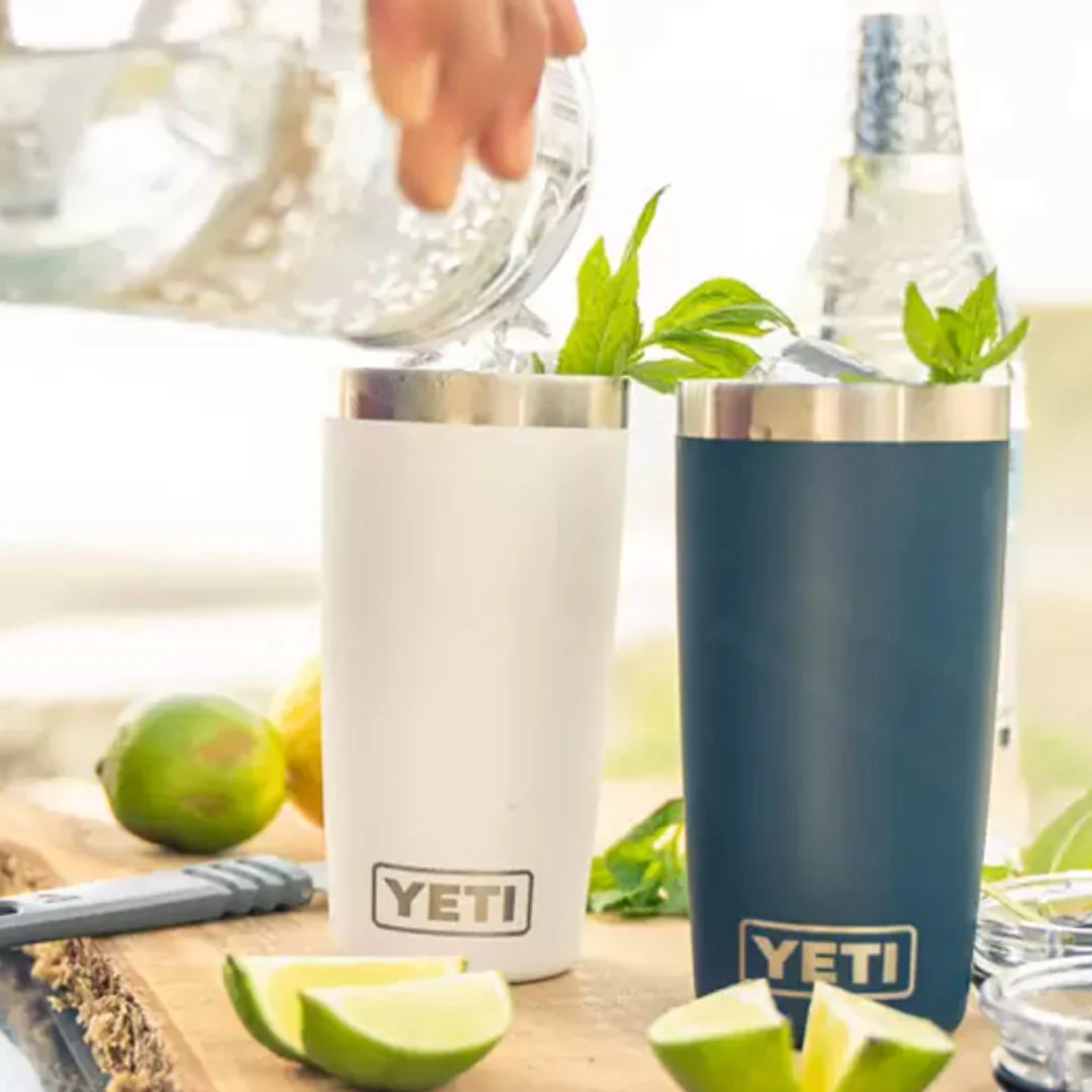 YETI Rambler 20 Oz Tumbler in White (591ml) with Magslider Lid - Image 5